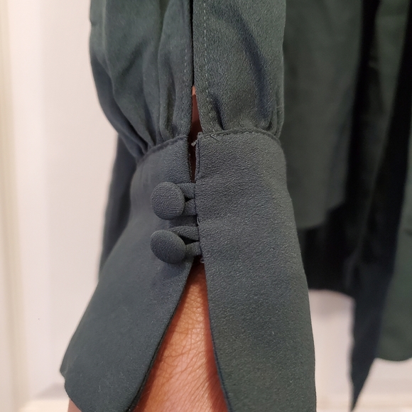 French Connection Crepe Tie Neck Cold Shoulder - Picture 10 of 10